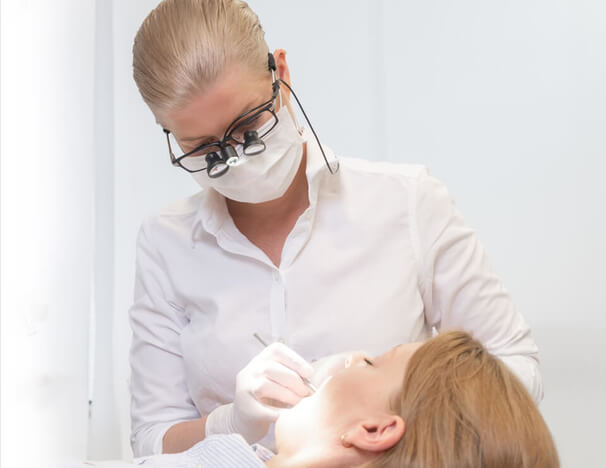 gummy smile behandlung zahnarzt düsseldorf zzd zahnzentrum